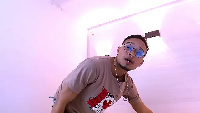 Jayden Morris online show from January 14, 2:59 am