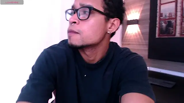 Jayden Morris online show from January 10, 12:00 pm