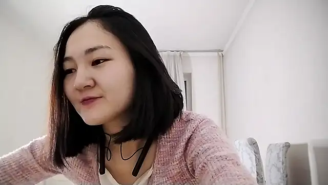 Lyndasilk online show from November 7, 3:16 pm