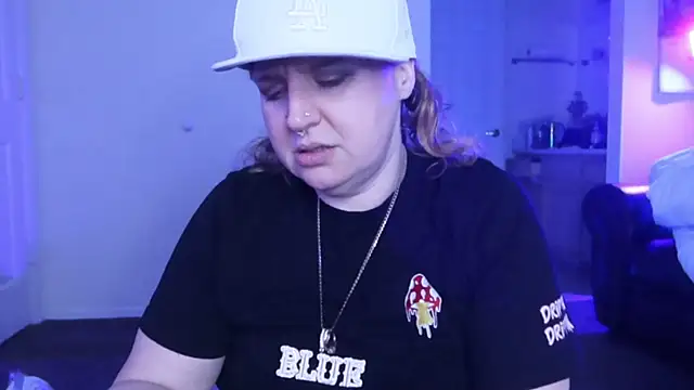 BellaBlueBBW online show from February 9, 11:36 am