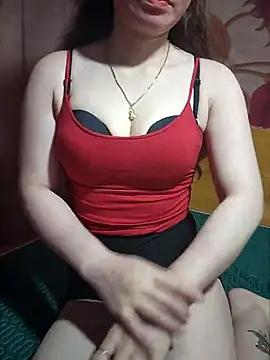 LeanaLy online show from November 2, 2:05 am