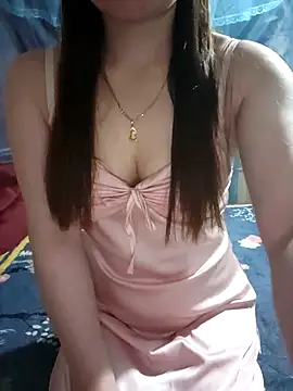 LeanaLy online show from March 7, 1:16 pm
