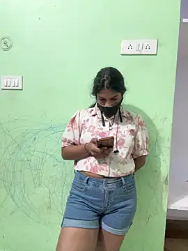 Snapshot of PG_girl_12th chatting on October 28, 5:01 pm PG girl 12th online show from October 28, 5:01 pm