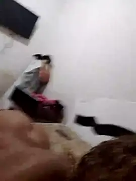 Camilanifeta online show from December 20, 1:03 pm