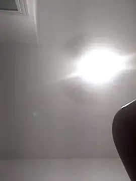 Snapshot of Camilanifeta chatting on March 27, 10:22 pm Camilanifeta online show from March 27, 10:22 pm