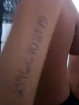 Snapshot of Camilanifeta chatting on February 18, 4:25 pm Camilanifeta online show from February 18, 4:25 pm