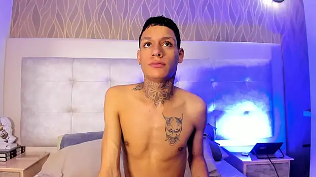 Snapshot of GaelCarter chatting on January 10, 3:35 am GaelCarter online show from January 10, 3:35 am