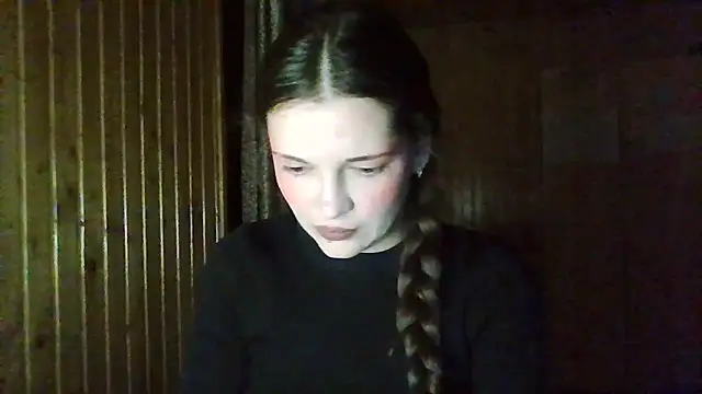 AmeliieLaFleur online show from February 8, 9:01 pm