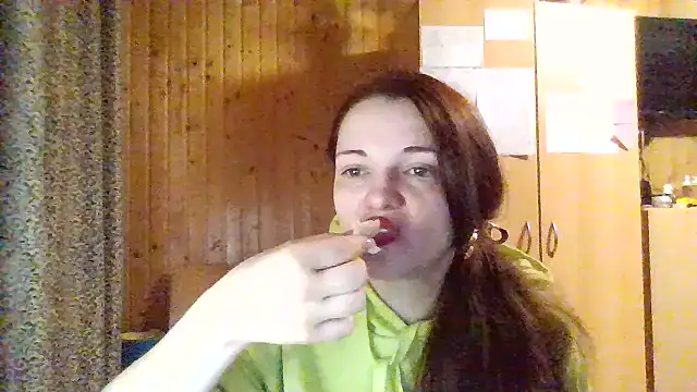 AmeliieLaFleur online show from April 3, 8:04 pm