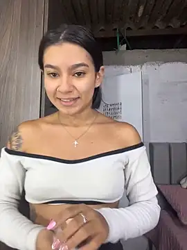 AlyssaRay online show from February 23, 10:27 am