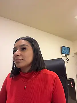 AlyssaRay online show from May 14, 4:15 pm