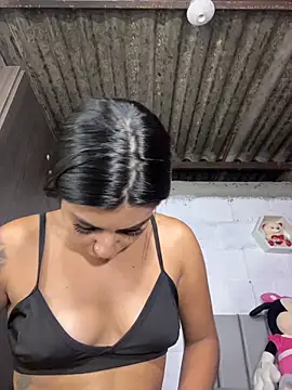 AlyssaRay online show from May 30, 12:44 pm
