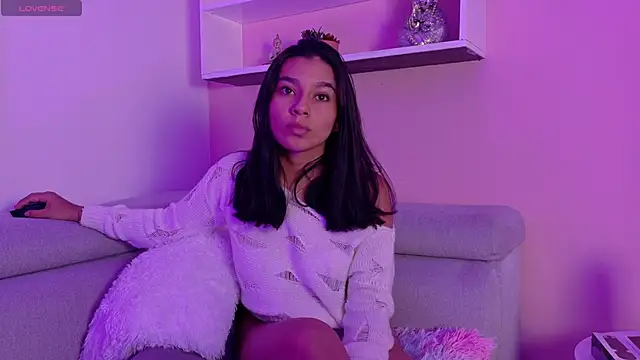 AlyssaRay online show from November 16, 6:56 pm