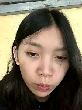 Snapshot of linh-lan1 chatting on October 18, 2:52 pm linh-lan1 online show from October 18, 2:52 pm