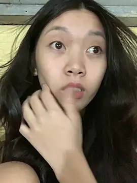 Snapshot of linh-lan1 chatting on October 21, 11:42 am linh-lan1 online show from October 21, 11:42 am