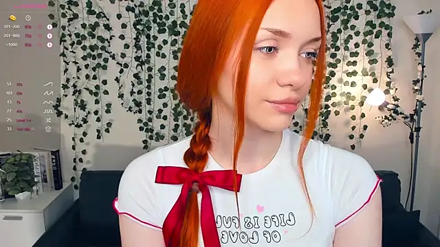 Foxy blush online show from October 29, 8:41 pm