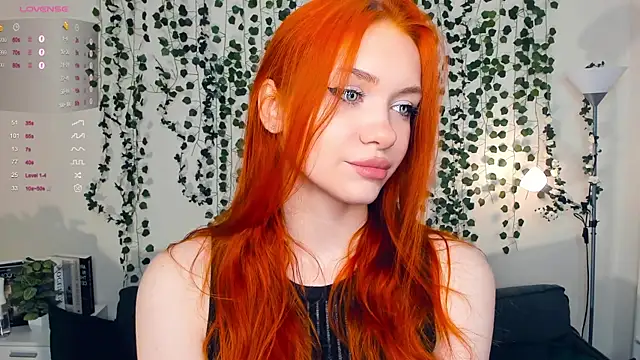 Foxy blush online show from November 1, 7:30 pm