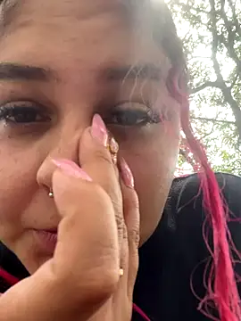 Snapshot of atennea_diiossa chatting on November 16, 4:45 pm atennea diiossa online show from November 16, 4:45 pm