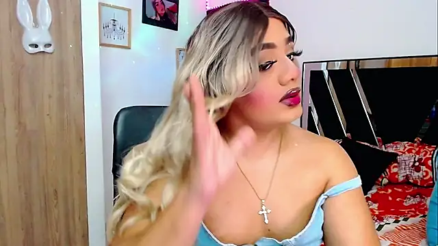 Sofiabigcock22 online show from December 3, 10:36 am