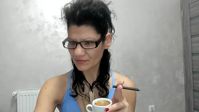 SweetSin40 online show from November 29, 8:20 pm