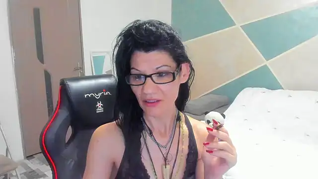 SweetSin40 online show from April 12, 7:06 pm