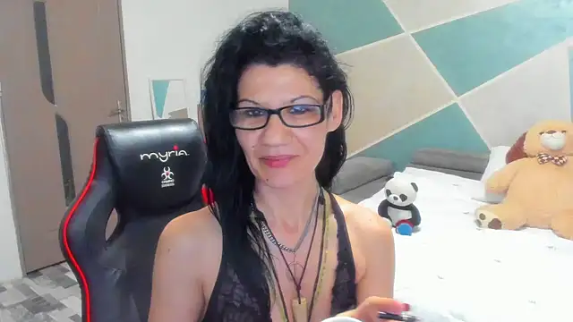 SweetSin40 online show from April 5, 8:04 pm