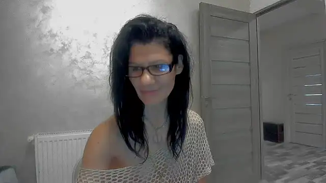 SweetSin40 online show from January 11, 9:49 am