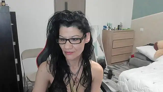 SweetSin40 online show from March 18, 9:37 pm