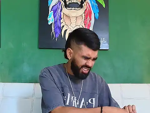 Snapshot of black_kameron_ chatting on November 26, 8:31 pm black kameron online show from November 26, 8:31 pm