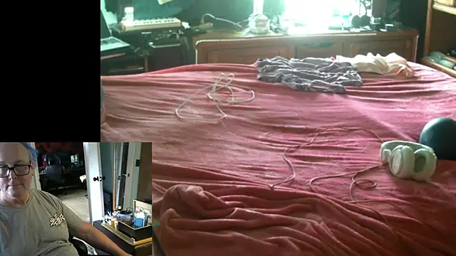 Snapshot of JasmineAurora chatting on October 11, 7:15 pm JasmineAurora online show from October 11, 7:15 pm