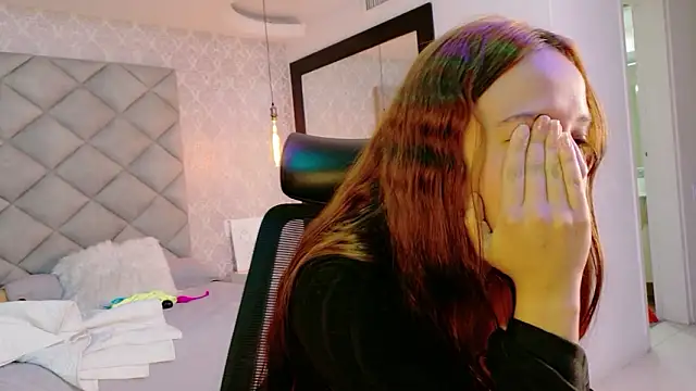 Snapshot of CARO_ADAMS1 chatting on February 3, 11:10 pm CARO ADAMS1 online show from February 3, 11:10 pm