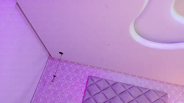 CARO ADAMS1 online show from December 3, 11:09 am