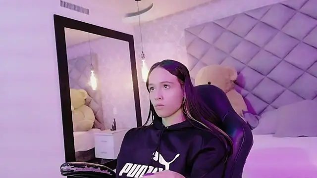 CARO ADAMS1 online show from November 27, 11:54 am