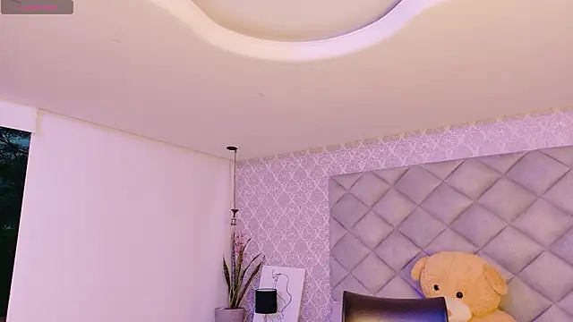 Snapshot of CARO_ADAMS1 chatting on March 4, 11:07 am CARO ADAMS1 online show from March 4, 11:07 am