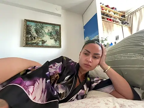 sexygoddessjessy online show from April 23, 11:38 am