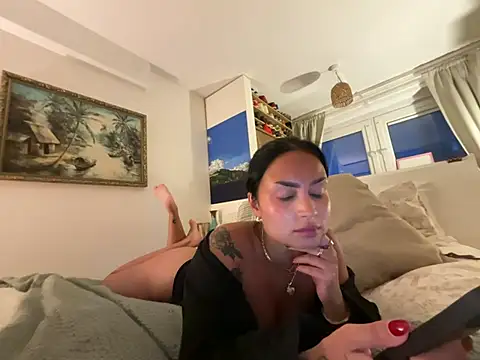 sexygoddessjessy online show from May 6, 8:24 pm