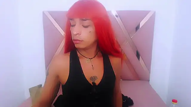 VioletGil Party  online show from April 22, 7:42 pm