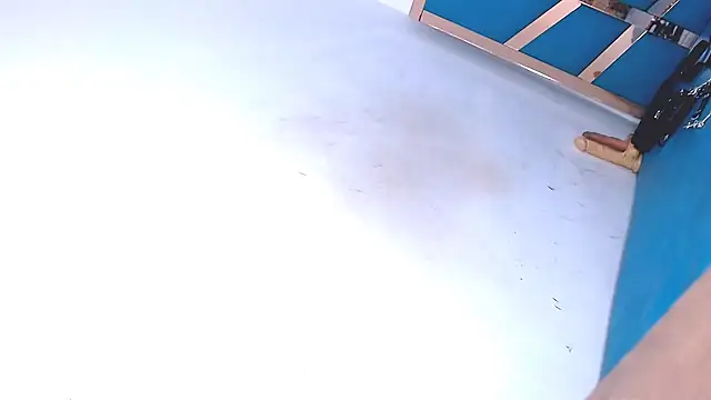 VioletGil Party  online show from April 21, 2:23 pm