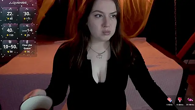 Snapshot of AliceOfWondersS chatting on October 29, 7:51 am AliceOfWondersS online show from October 29, 7:51 am