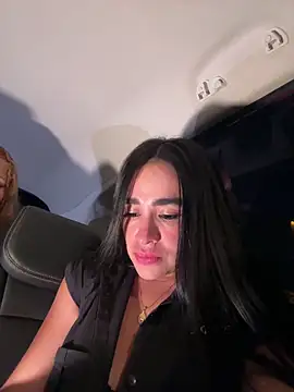 Snapshot of RoseSeductre chatting on October 17, 11:17 pm RoseSeductre online show from October 17, 11:17 pm