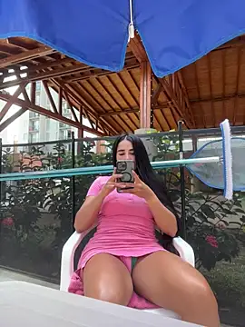 Snapshot of RoseSeductre chatting on November 6, 9:19 pm RoseSeductre online show from November 6, 9:19 pm