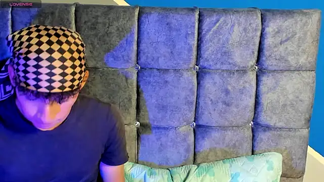 kalet-skinny online show from November 11, 2:23 pm