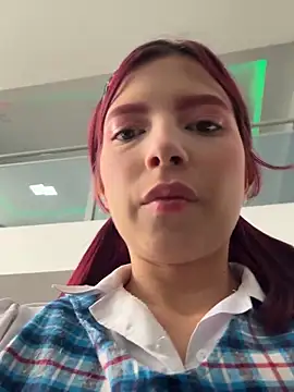 l0lita sweet online show from December 5, 3:32 pm