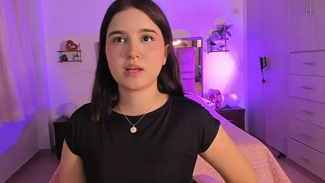 MIACUTEE  online show from February 26, 8:53 pm