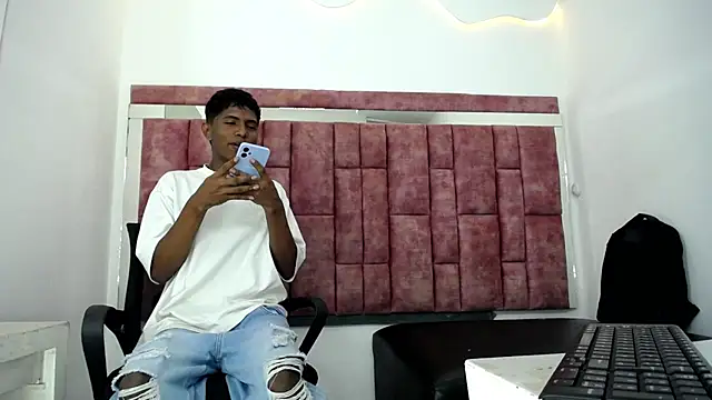 Mick storm online show from March 8, 7:17 pm