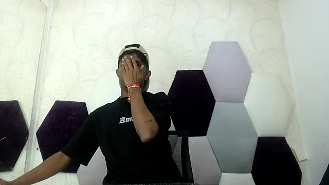 Snapshot of Mick_storm chatting on February 3, 1:38 am Mick storm online show from February 3, 1:38 am