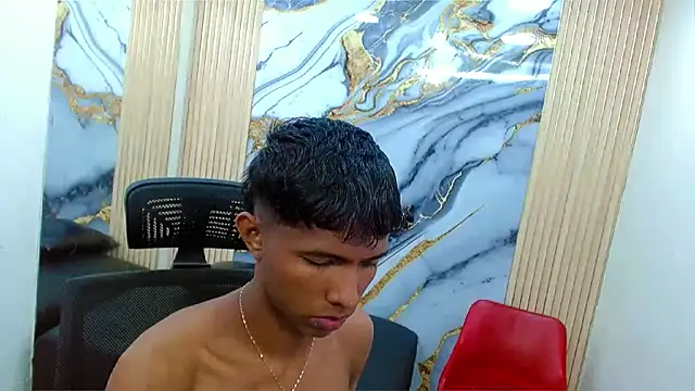 Snapshot of Mick_storm chatting on October 21, 6:07 pm Mick storm online show from October 21, 6:07 pm