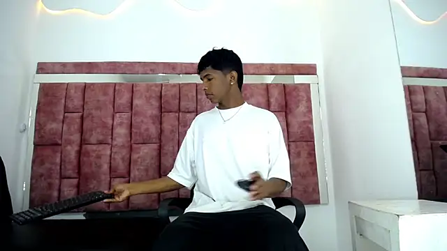 Mick storm online show from March 13, 7:41 pm