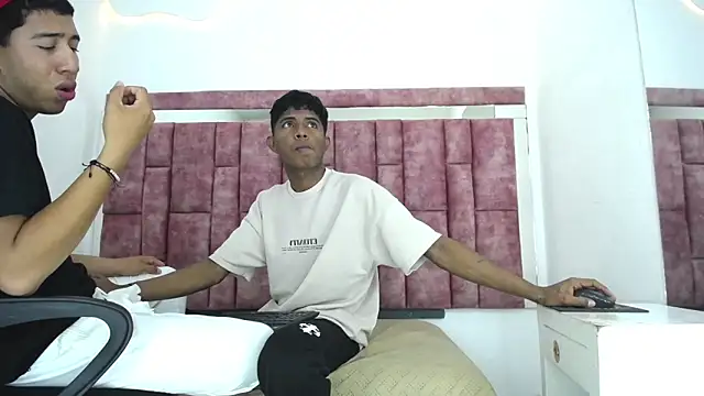 Mick storm online show from March 26, 7:23 pm