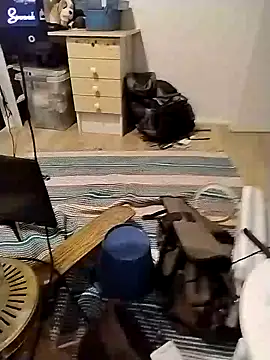 Snapshot of kiimakalu chatting on October 16, 5:49 am kiimakalu online show from October 16, 5:49 am